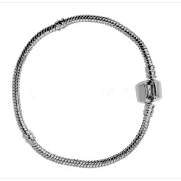 Charm Bracelet - Picture 2 of 3